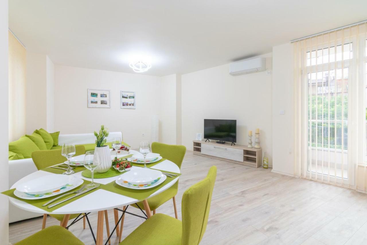 Domus Grand * Пловдив